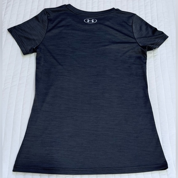Under Armour Women's HeatGear Fitted Charcoal Gray Short Sleeve Tee Sz Small - Picture 6 of 6